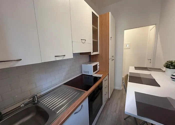Apartment In The Loreto Area, Mm1 Pasteur Mailand